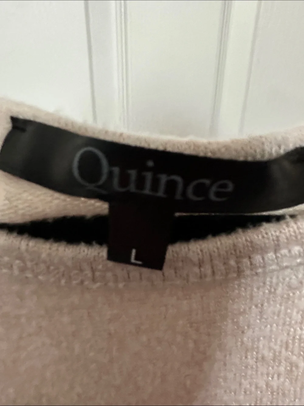 Quince light cream